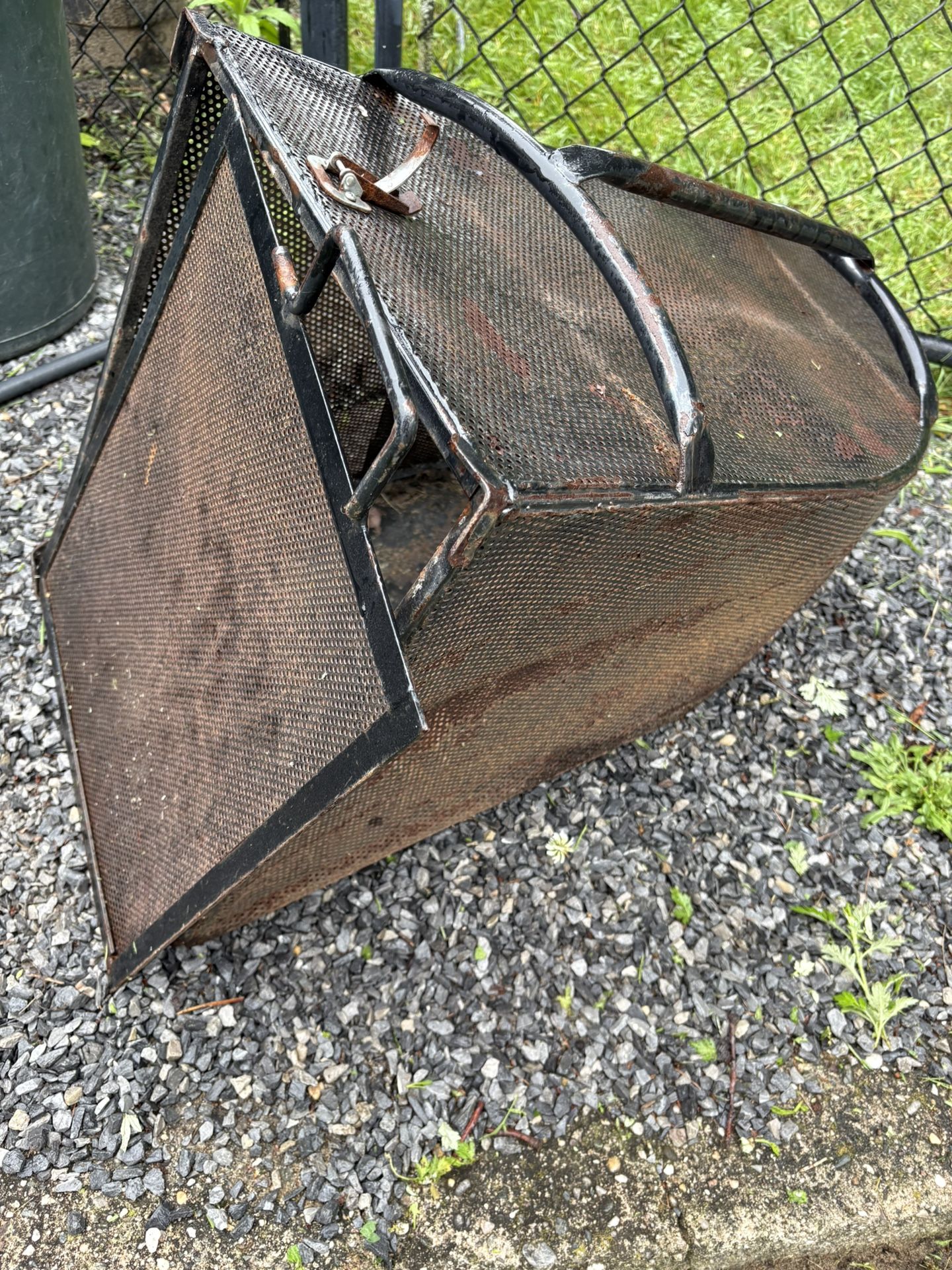 Grass Catcher