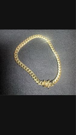 14kt 23.7g Cuban Link Bracelet