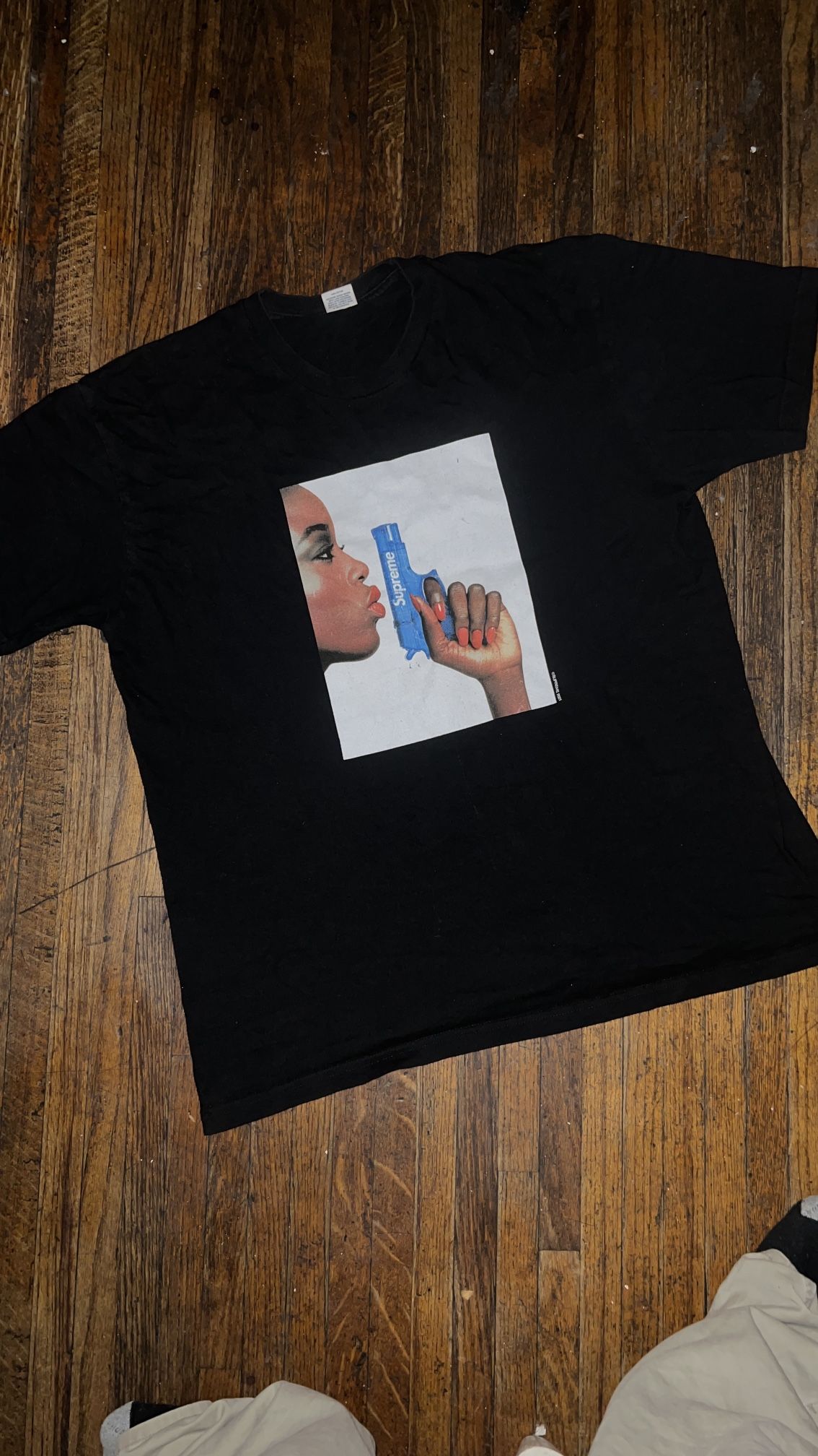Supreme t-shirt