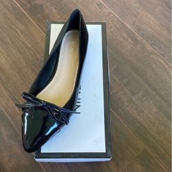 Never Worn Black Patent Leather Nine West Flats 