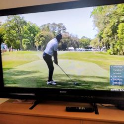 Sony Bravia 52”