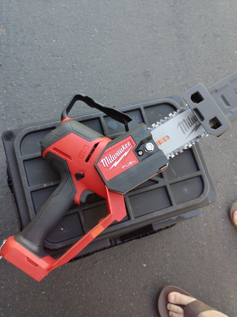 Milwaukee Fuel M18 Hacksaw