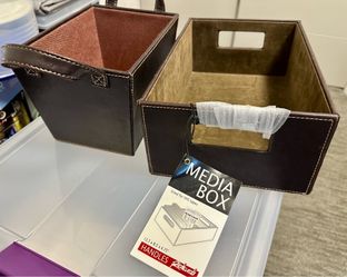 Set of 2 bookshelf Storage Boxes