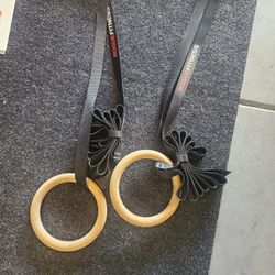 Rogue wood rings crossfit gymnastics