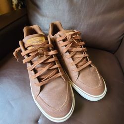 Levi's Men's Turner Tumbled Waxed Sneakers