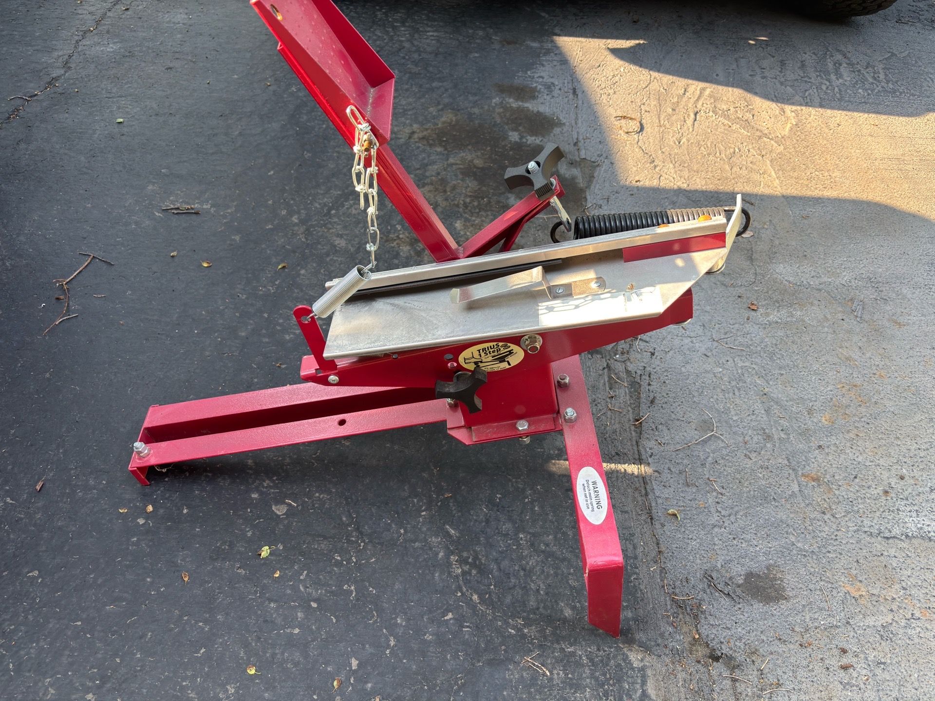 Trius 1 Step Clay Target Thrower