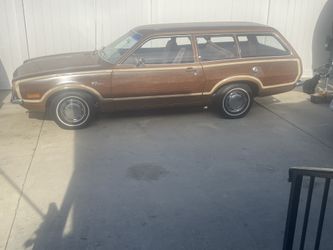 1972 Ford Pinto Wagon