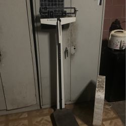 HS-200M Mechanical Height and Weight Physician Scale