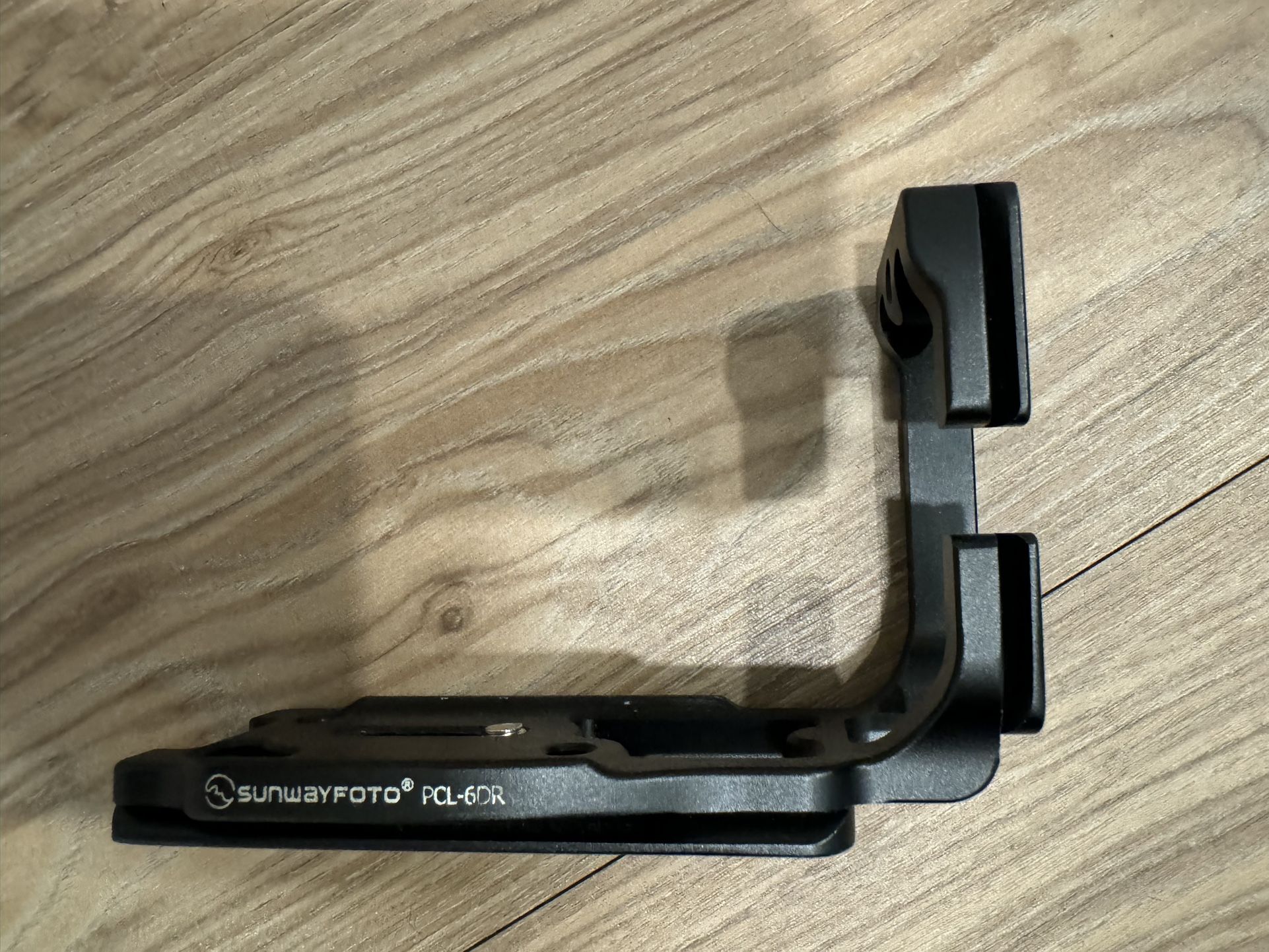 L Bracket - Canon 6D camera - Sunway Photo PCL-6DR
