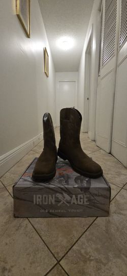 Brand New Leather Boots Size 11.5 W