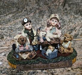 The Boyd's Collection "The Animal Hospital" Yesterday's Child