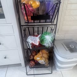  Large metal 3-Tier Wire Basket Stand for fruits or veggies