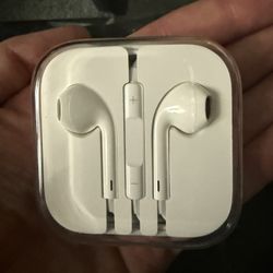 Apple Wired Earbuds 