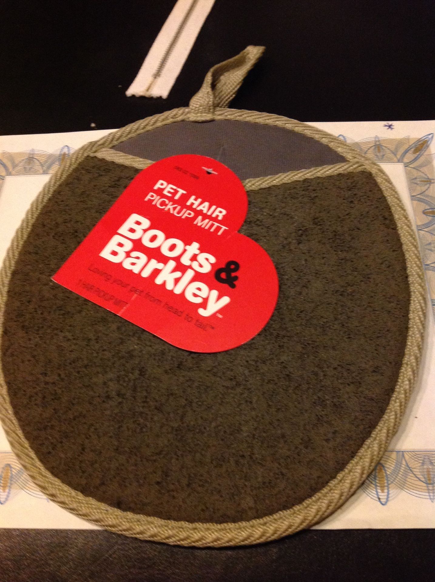 Pet hair pickup mitt