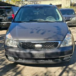 2014 KIA Sedona