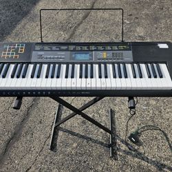 Casio Ctk-2500 keyboard  with stand