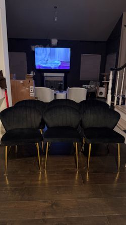 6 Velvet Black Chairs