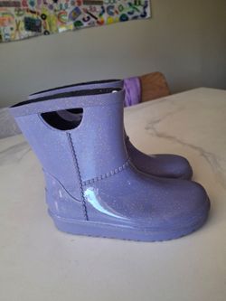 Toddler UGG rain boots