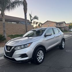 2020 Nissan Rogue