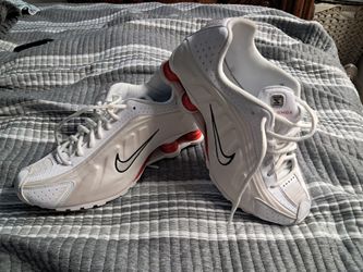Nike Shox Womens Size 7