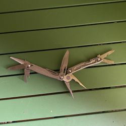 Leatherman Muiltitool 