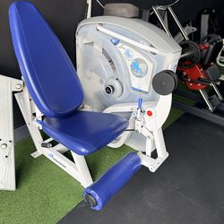 Nautilus Leg Extension