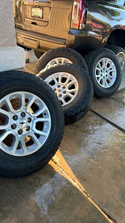 Chevy Silverado rims
