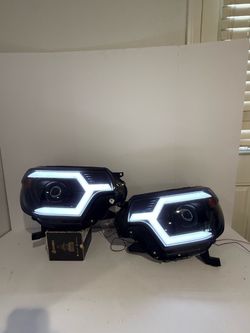 Toyota Tacoma 2012-2015 headlights