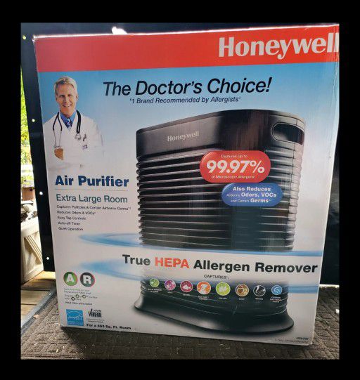 Honeywell Tru Hepa Air Purifier.       $80