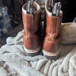 Tiny Scuff On Right Toe Rest Of Boot Is Flawless Regularly 260