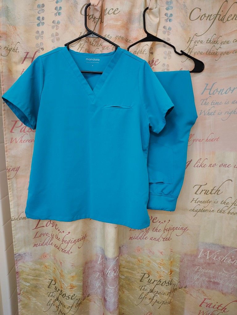 Scrub Set