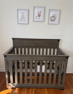 Child Craft Baby Crib