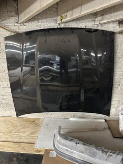 2003 Mercury Marauder Fiberglass Cowl Hood Painted Black.