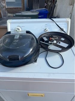 Dryer,George Forman grill and kitchen light