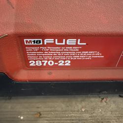 Milwaukee Pipe Threader 