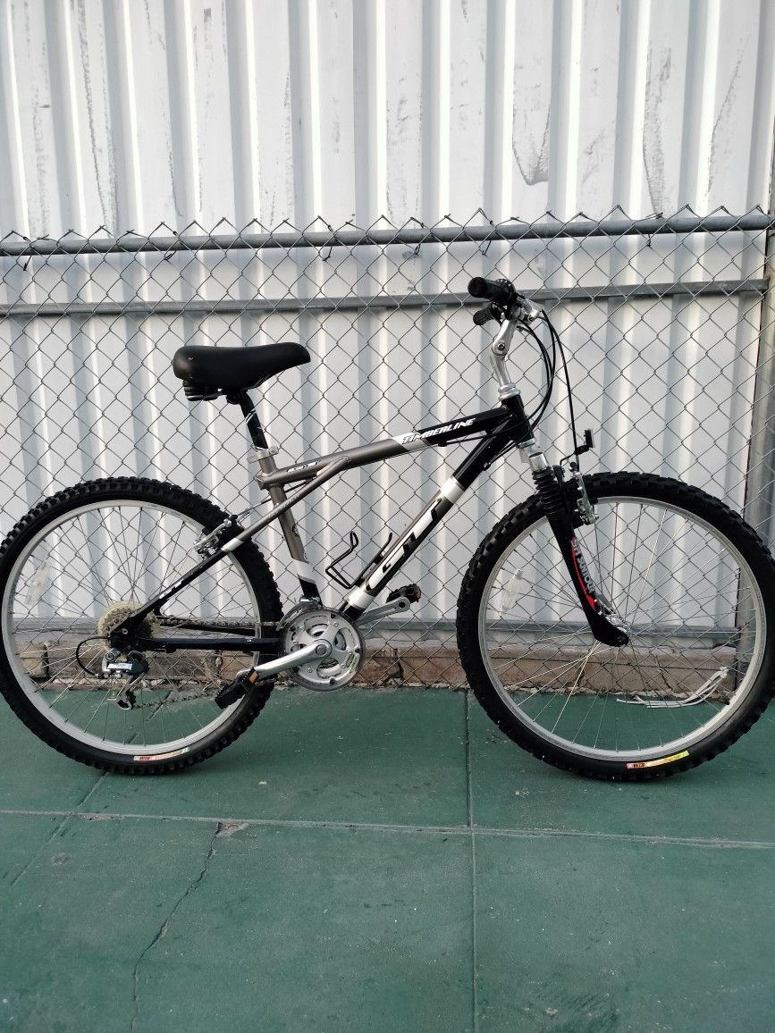 GT Timberline Mountain Bike - Ready To Ride / ALUMINUM