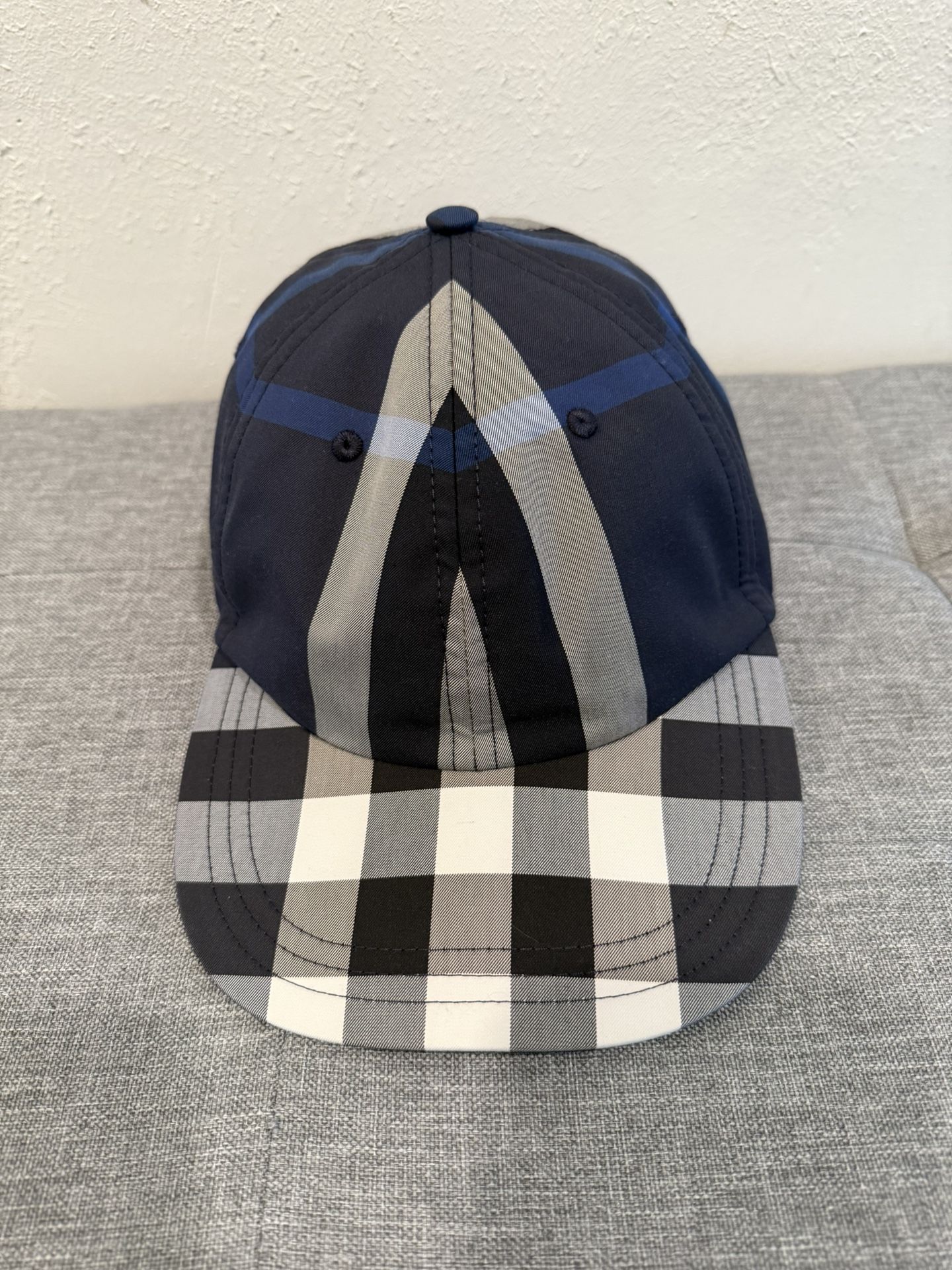 Official Burberry Hat (Size XL) 