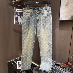 LV Men’s Jeans 2026 New 