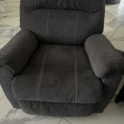 Recliner 