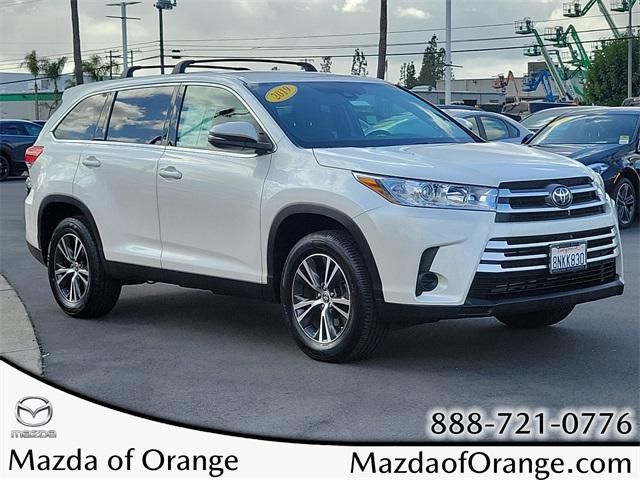 2019 Toyota Highlander for Sale in Orange, CA - OfferUp