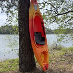 Old Town Vapor 10 Sit In Kayak
