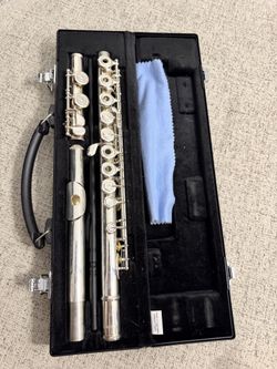 Yamaha YFL-282 Open Hole Flute Musical Instrument with Hard Case