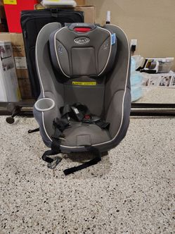 GRACO CAR SEAT