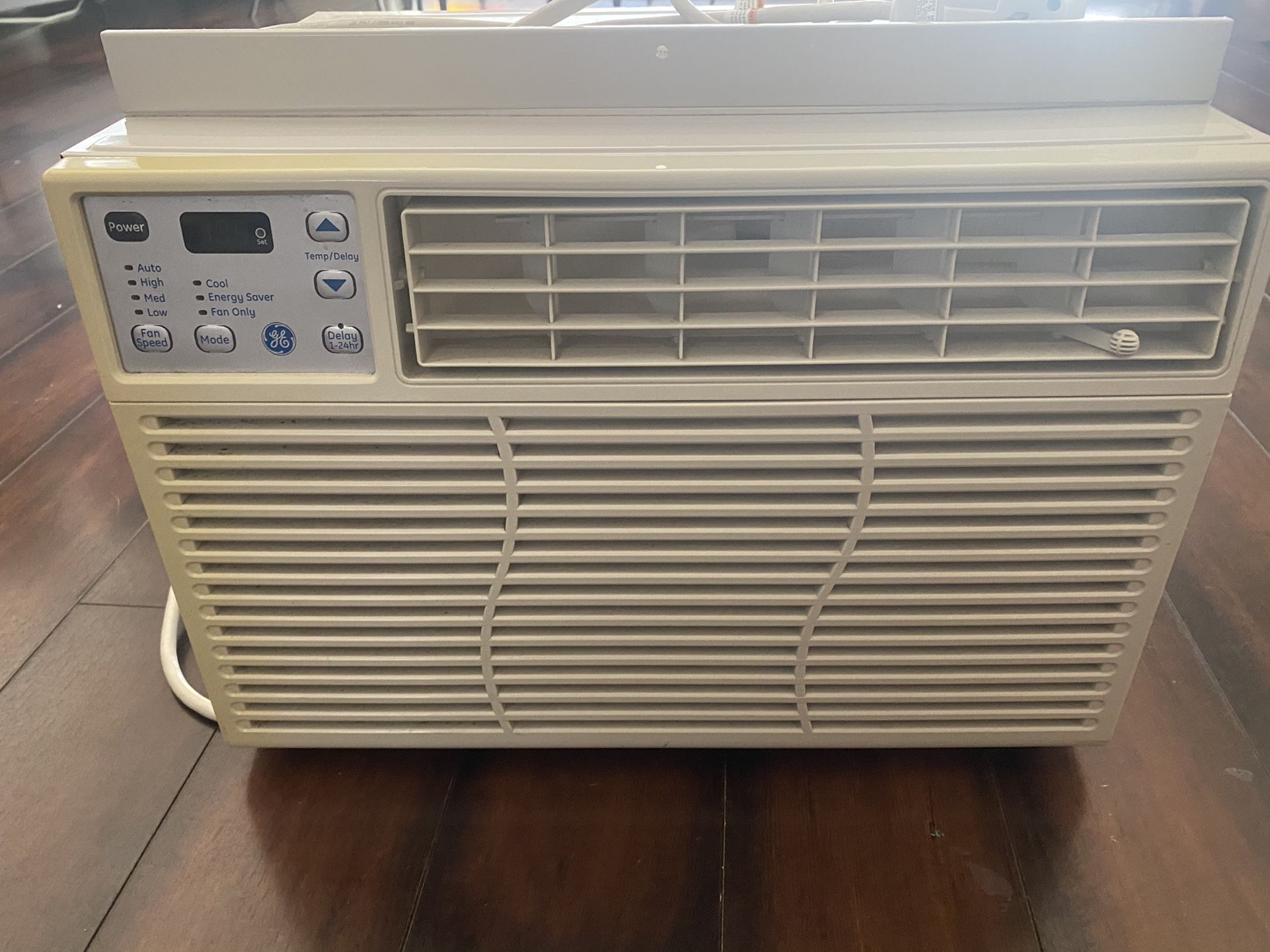 GE 6400 BTU Energy Star Room Air Conditioner - 115 Volt ATM06LZ