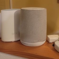 Orbi Mesh Network System 
