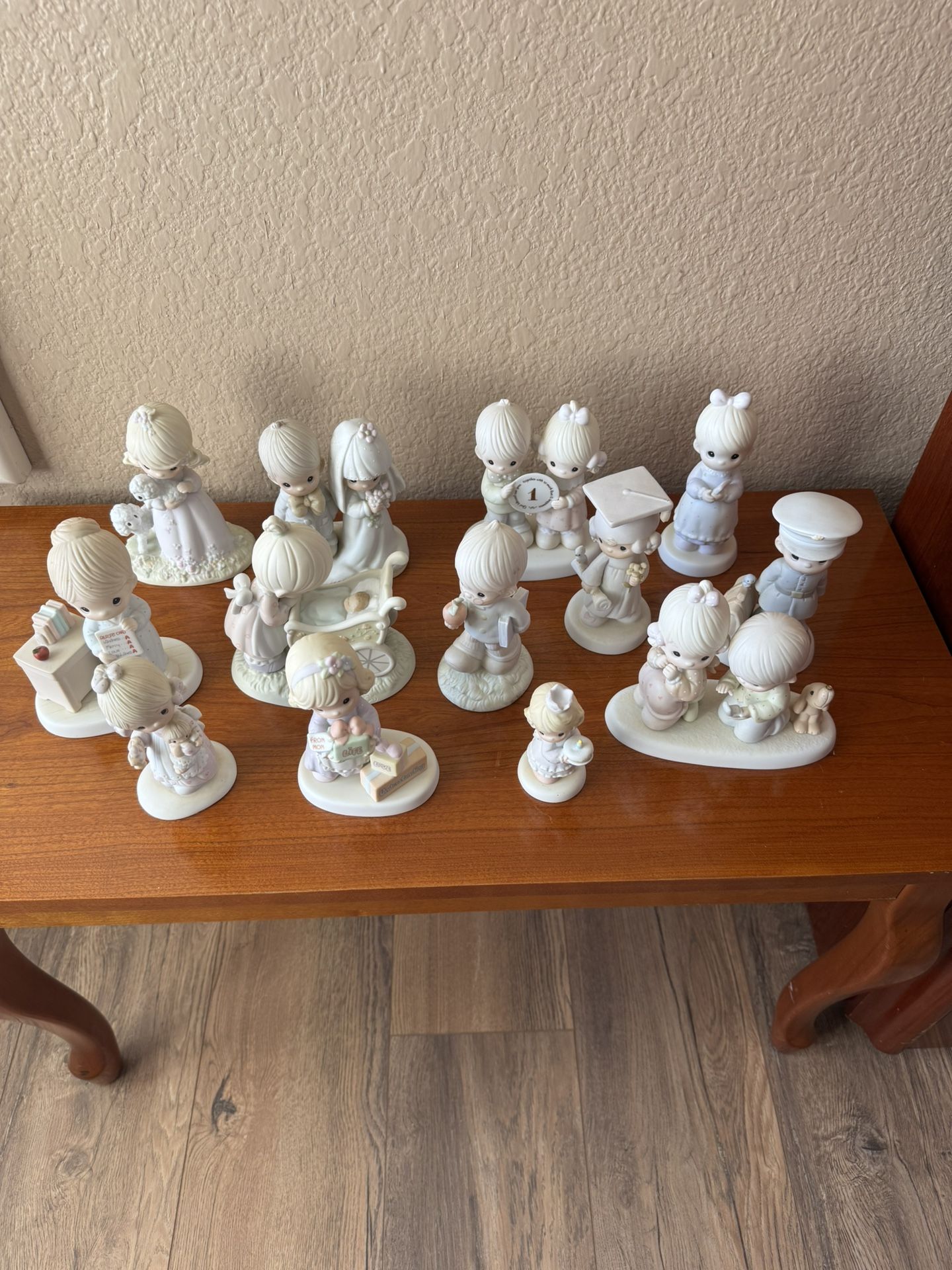 Precious Moments figurines (13)