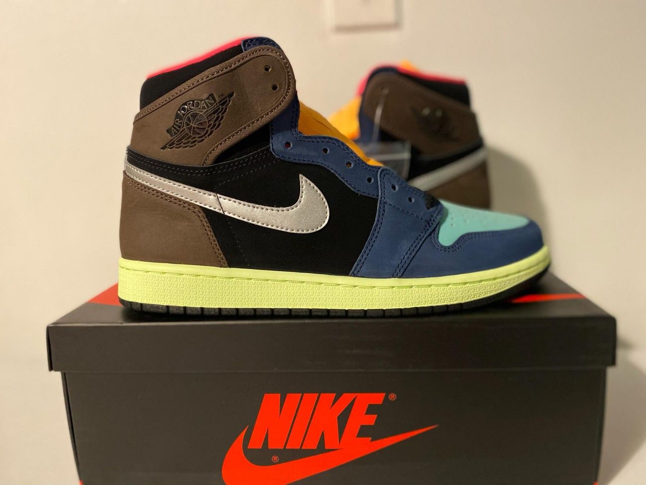 Air Jordan 1 Retro High 'Tokyo Bio Hack' (2020)