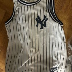 Juan Soto #22 Yankee Basketball Jersey