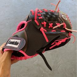Girls Softball Glove 11”