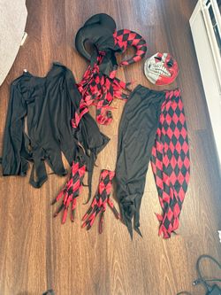 5 piece Black Red Jester Child Size M-L Halloween Costume